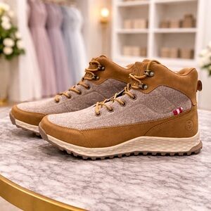 Neutral Wheat Lace-Up Boots | Minimalist Casual Style | Size 11